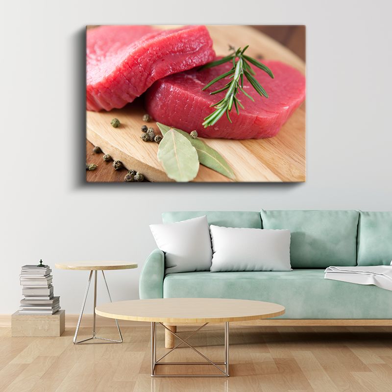 Kırmızı Et - Biberiye ve Baharatlarla Süslenmiş Çiğ Biftek Kanvas Tablo