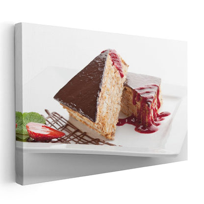 Çikolatalı Pasta - Meyve Soslu Dilim Kanvas Tablo