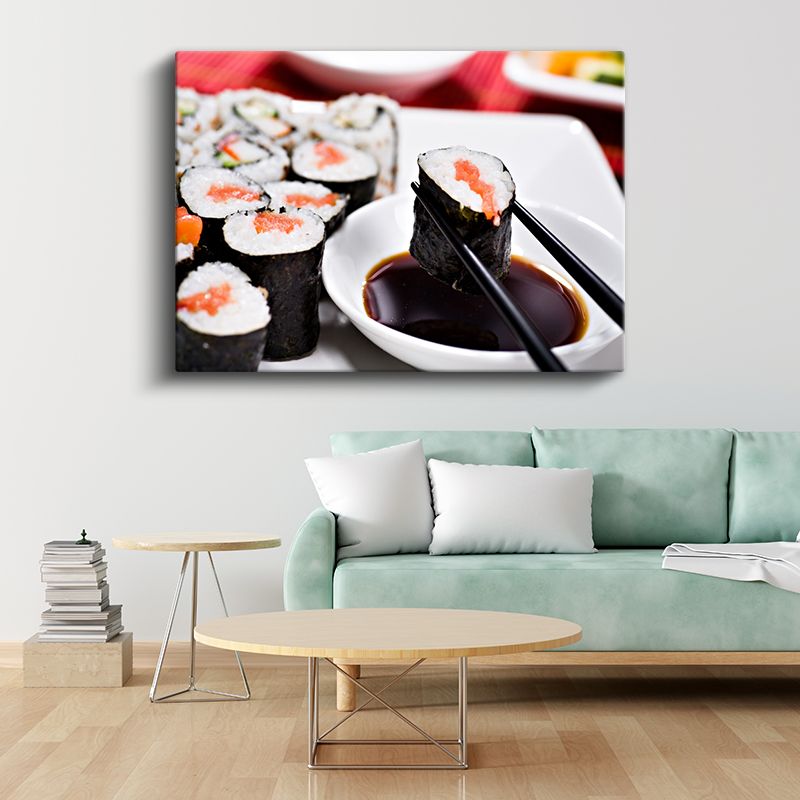 Sushi Ziyafeti - Çubukla Tutulmuş Somon Rulosu Kanvas Tablo