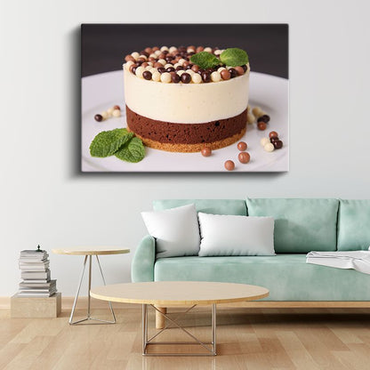 Çikolatalı Pasta - Renkli Toplarla Süslenmiş Kanvas Tablo