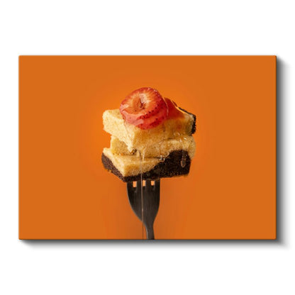 Tatlı Lezzet - Çilekli Pasta Dilimi Kanvas Tablo