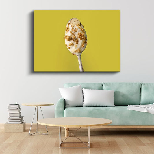 Kremalı Granola - Kaşıkta Sunulan Sağlıklı Tatlı Kanvas Tablo