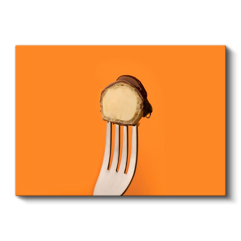 Çikolatalı Tatlı - Çatalla Tutulmuş Lezzet Kanvas Tablo