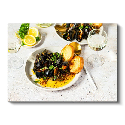 Midye Ziyafeti - Şarap Eşliğinde Deniz Mahsulleri Kanvas Tablo