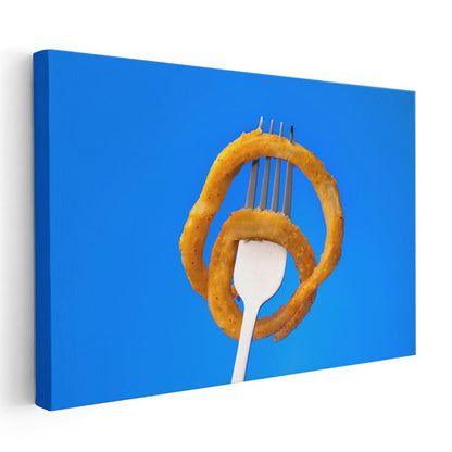 Çıtır Soğan Halkaları - Çatal Üzerinde Altın Kızartma Kanvas Tablo