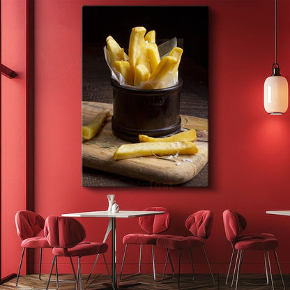 Altın Patates Kızartması - Ahşap Sunum Tahtasında Çıtır Lezzet Kanvas Tablo