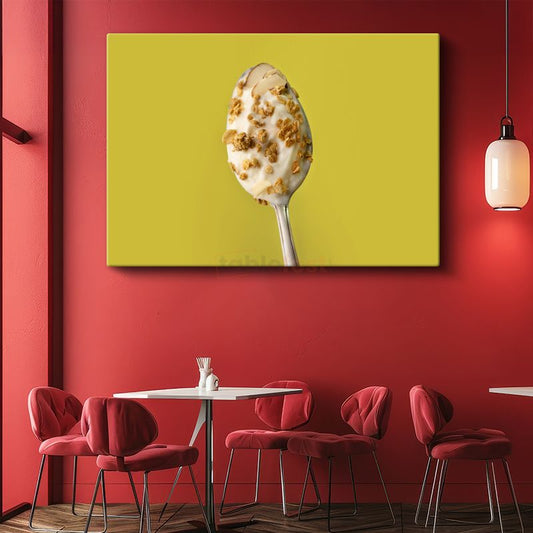 Kremalı Granola - Kaşıkta Sunulan Sağlıklı Tatlı Kanvas Tablo